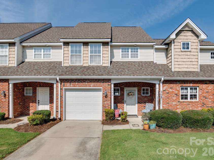 348 Valley Brook Lane, Concord, NC 28025.  MLS# CAR4415653, YatesRealty ID 45666. 