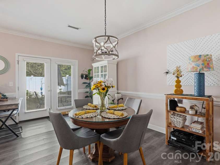 348 Valley Brook Lane, Concord, NC 28025.  MLS# CAR4415653, YatesRealty ID 45666. 