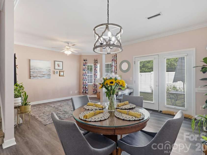 348 Valley Brook Lane, Concord, NC 28025.  MLS# CAR4415653, YatesRealty ID 45666. 