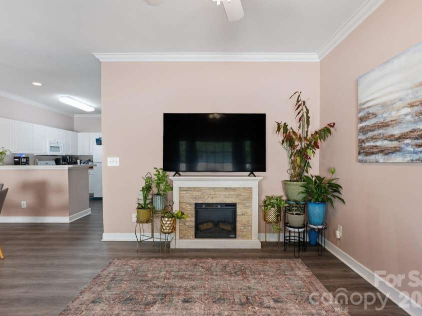 348 Valley Brook Lane, Concord, NC 28025.  MLS# CAR4415653, YatesRealty ID 45666. 