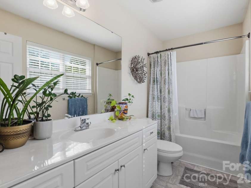348 Valley Brook Lane, Concord, NC 28025.  MLS# CAR4415653, YatesRealty ID 45666. 