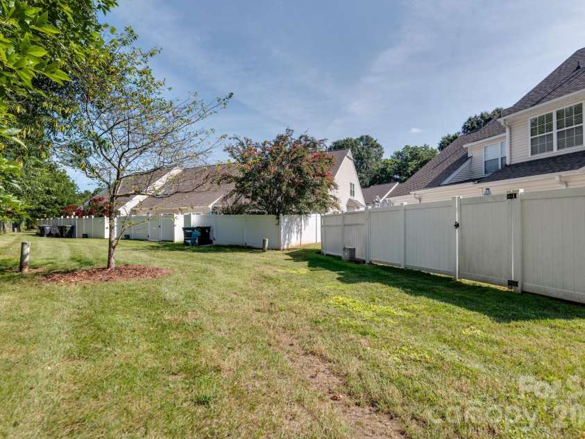 348 Valley Brook Lane, Concord, NC 28025.  MLS# CAR4415653, YatesRealty ID 45666. 