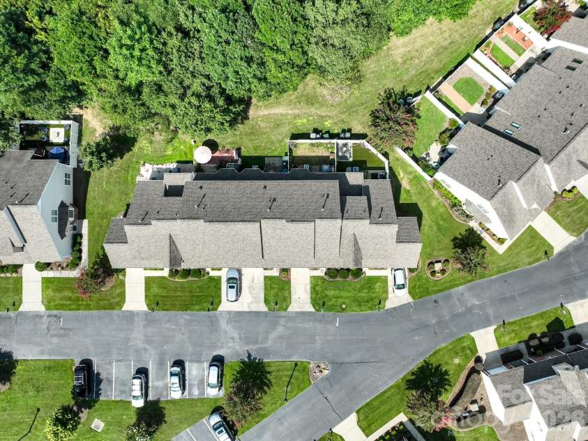 348 Valley Brook Lane, Concord, NC 28025.  MLS# CAR4415653, YatesRealty ID 45666. 