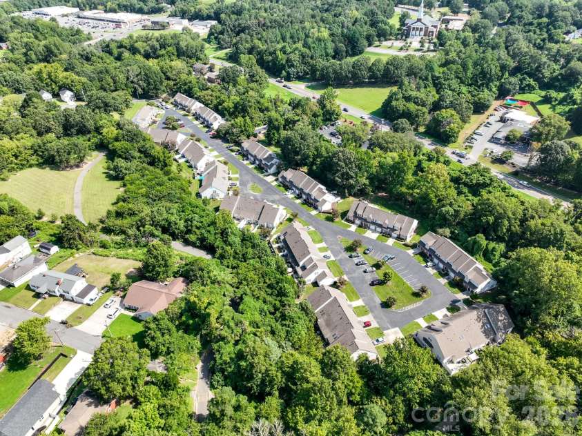 348 Valley Brook Lane, Concord, NC 28025.  MLS# CAR4415653, YatesRealty ID 45666. 