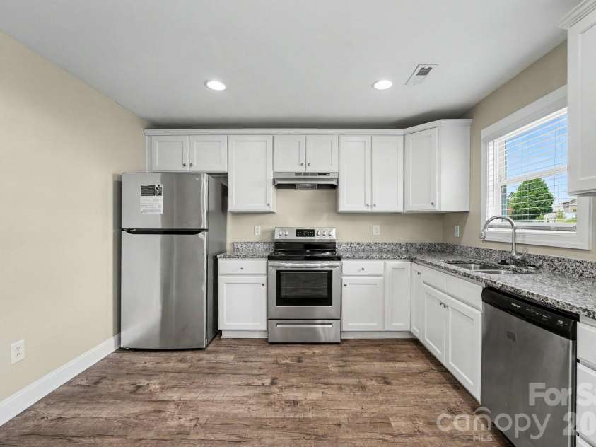 1545 Mayfair Drive, Conover, NC 28613.  MLS# CAR4416132, YatesRealty ID 45668. 