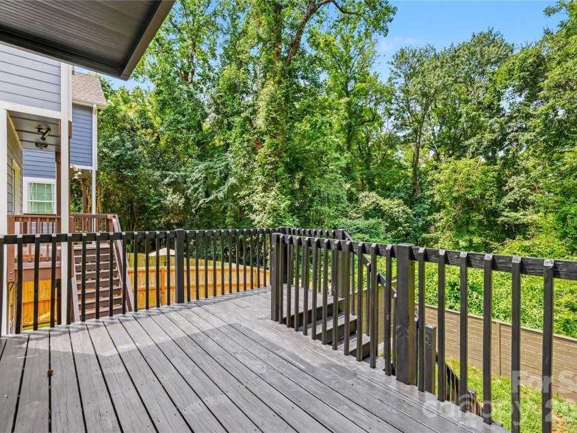 3024 Walter Street, Charlotte, NC 28208.  MLS# CAR4401144, YatesRealty ID 45669. 