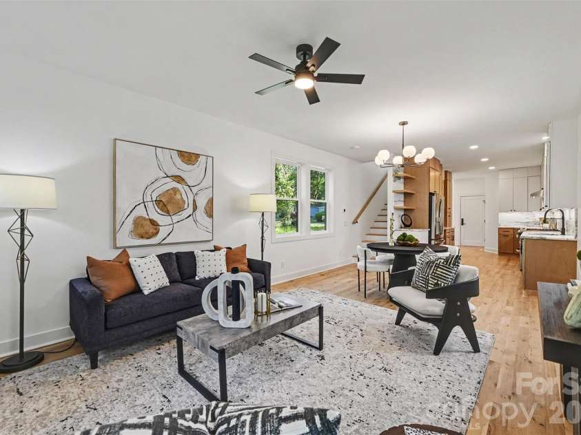 3024 Walter Street, Charlotte, NC 28208.  MLS# CAR4401144, YatesRealty ID 45669. 