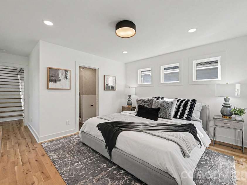 3024 Walter Street, Charlotte, NC 28208.  MLS# CAR4401144, YatesRealty ID 45669. Master bedroom