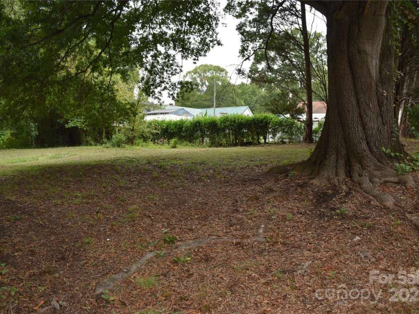 212 Pethel Street, Kannapolis, NC 28081.  MLS# CAR4184573, YatesRealty ID 4567. 