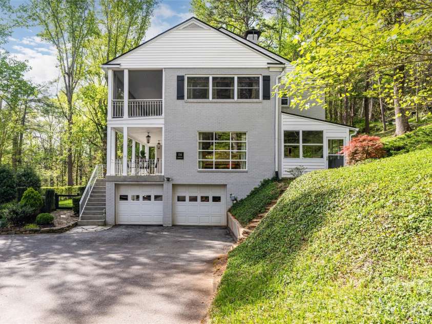 114 Cambridge Road, Asheville, NC 28804.  MLS# CAR4415783, YatesRealty ID 45672. 