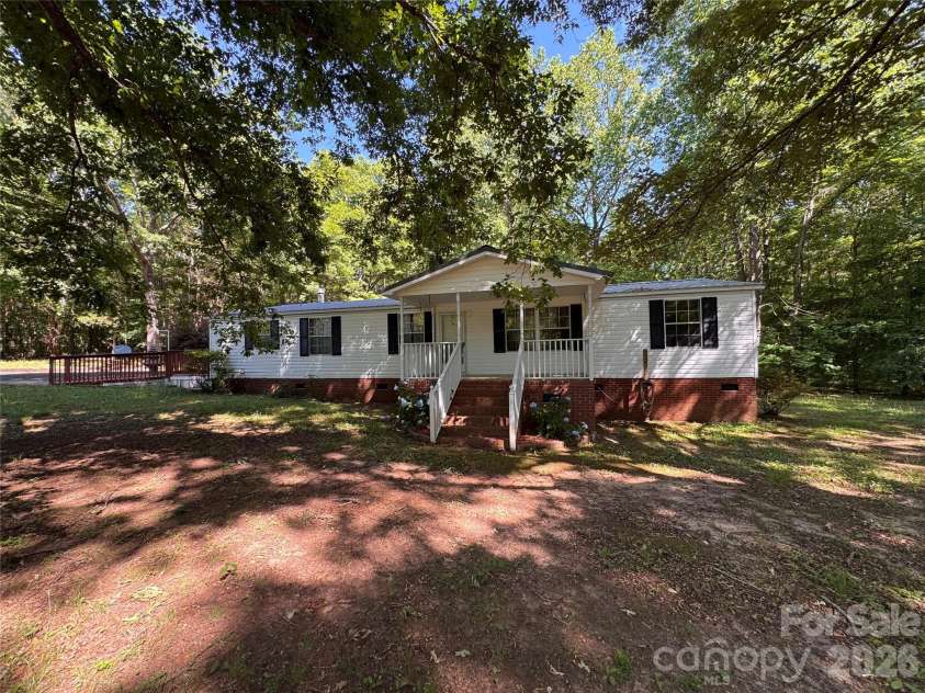 205 Star Road, York, SC 29745.  MLS# CAR4347804, YatesRealty ID 4568. 