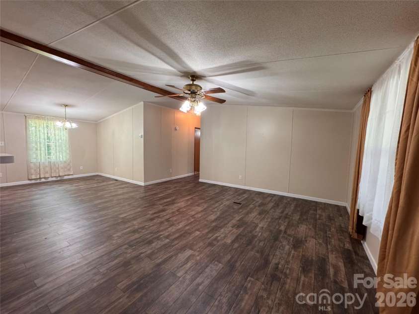 205 Star Road, York, SC 29745.  MLS# CAR4347804, YatesRealty ID 4568. 
