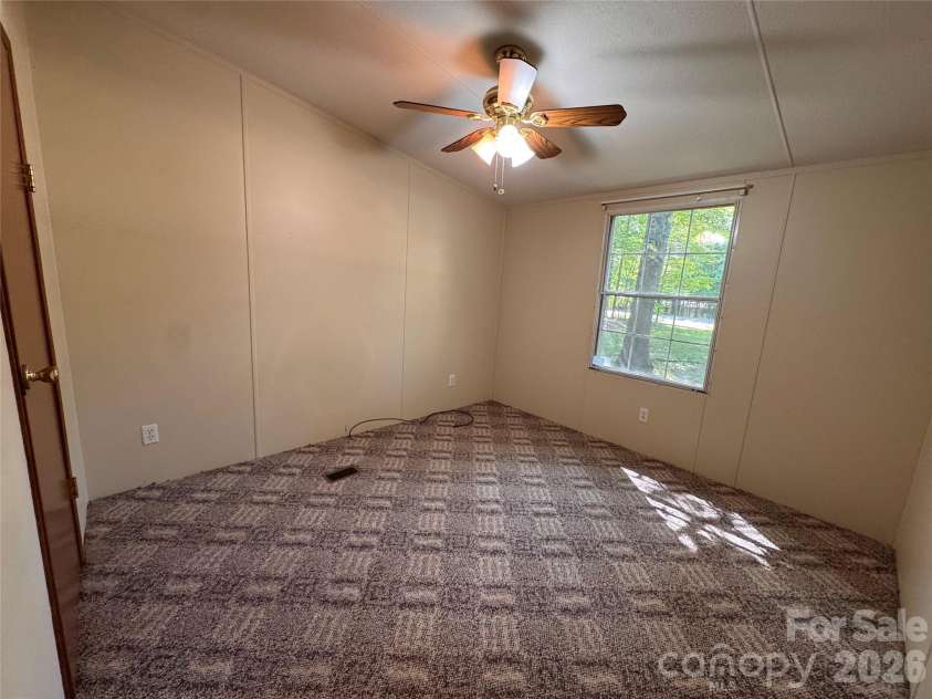 205 Star Road, York, SC 29745.  MLS# CAR4347804, YatesRealty ID 4568. 