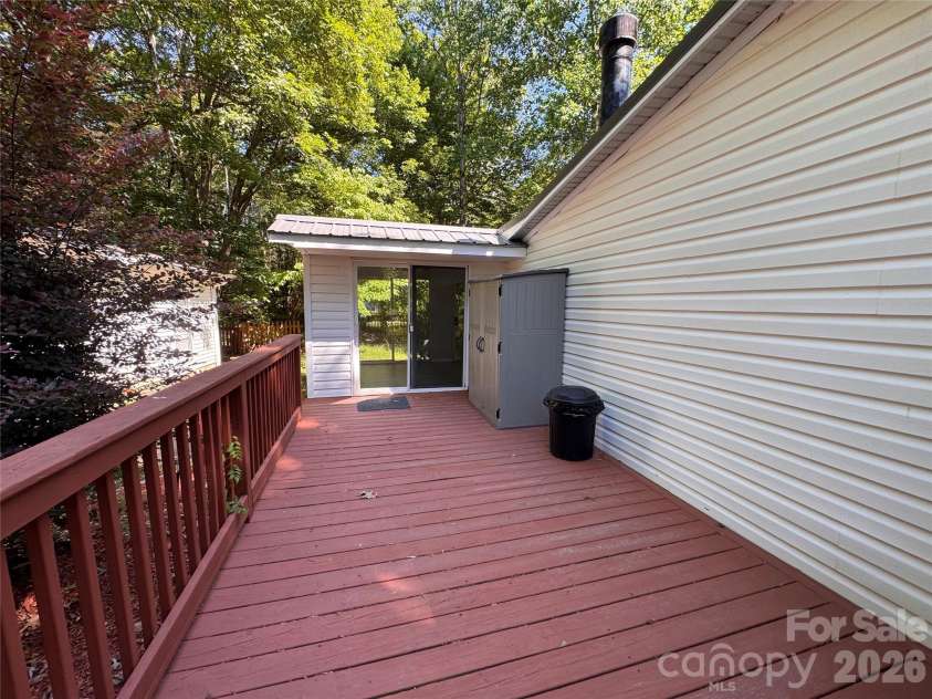 205 Star Road, York, SC 29745.  MLS# CAR4347804, YatesRealty ID 4568. 