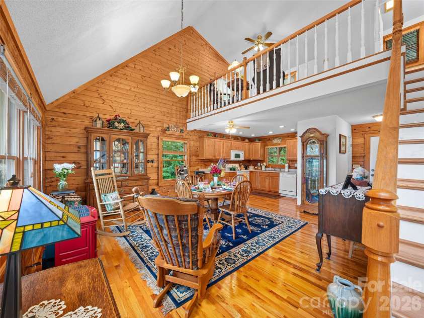 185 Blue Bird Lane, Spruce Pine, NC 28777.  MLS# CAR4416749, YatesRealty ID 45682. 