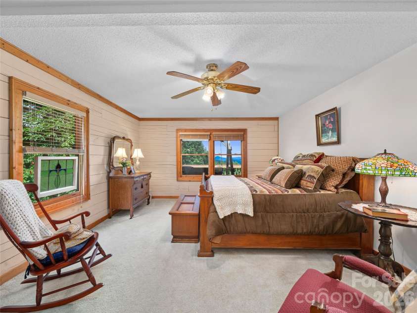 185 Blue Bird Lane, Spruce Pine, NC 28777.  MLS# CAR4416749, YatesRealty ID 45682. 