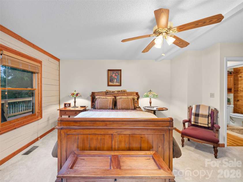 185 Blue Bird Lane, Spruce Pine, NC 28777.  MLS# CAR4416749, YatesRealty ID 45682. 