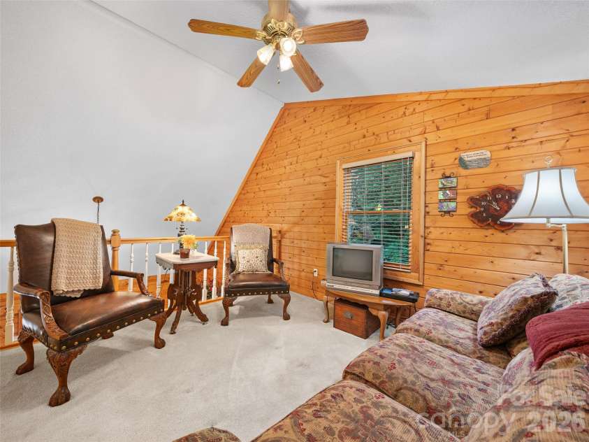 185 Blue Bird Lane, Spruce Pine, NC 28777.  MLS# CAR4416749, YatesRealty ID 45682. 