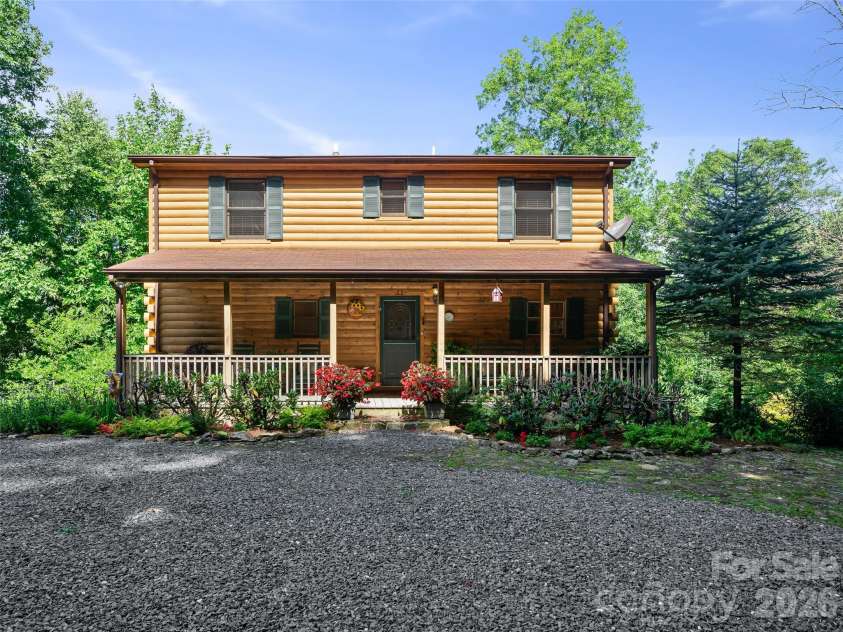185 Blue Bird Lane, Spruce Pine, NC 28777.  MLS# CAR4416749, YatesRealty ID 45682. 