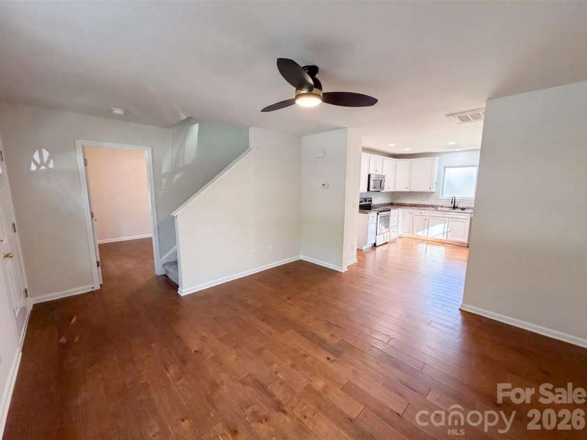 10933 Pointer Ridge Drive, Charlotte, NC 28214.  MLS# CAR4416762, YatesRealty ID 45683. 