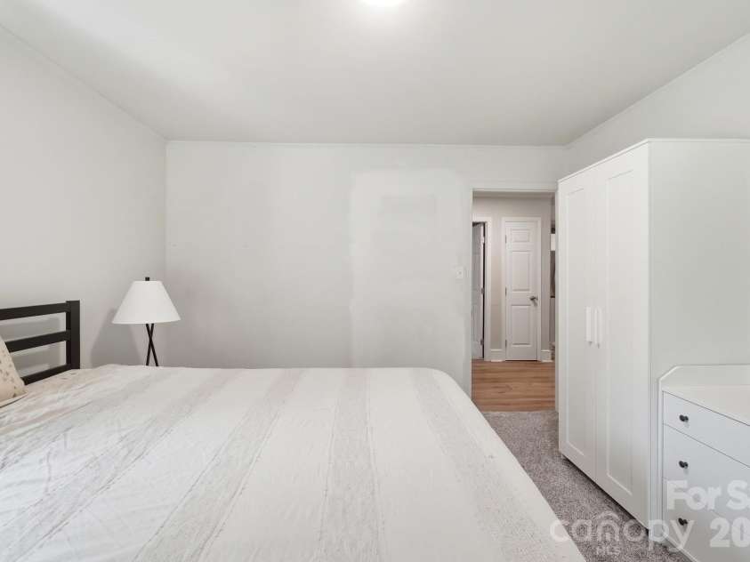817 Dunlap Street, Lancaster, SC 29720.  MLS# CAR4416744, YatesRealty ID 45684. 