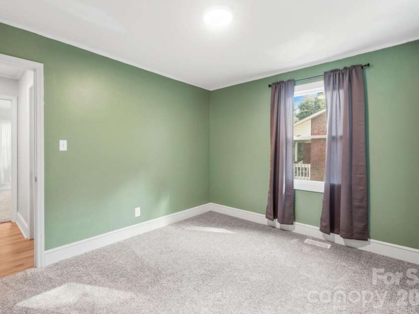817 Dunlap Street, Lancaster, SC 29720.  MLS# CAR4416744, YatesRealty ID 45684. 