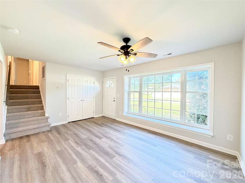 2717 O Hara Drive, Charlotte, NC 28273.  MLS# CAR4416770, YatesRealty ID 45686. 