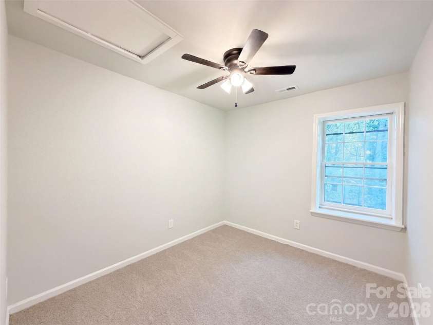 2717 O Hara Drive, Charlotte, NC 28273.  MLS# CAR4416770, YatesRealty ID 45686. 