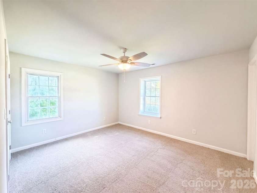 2717 O Hara Drive, Charlotte, NC 28273.  MLS# CAR4416770, YatesRealty ID 45686. 