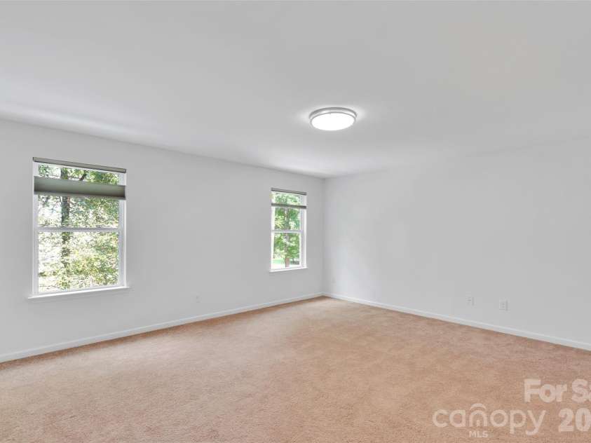 8214 Aspen Court, Charlotte, NC 28227.  MLS# CAR4272999, YatesRealty ID 4569. Bonus Room