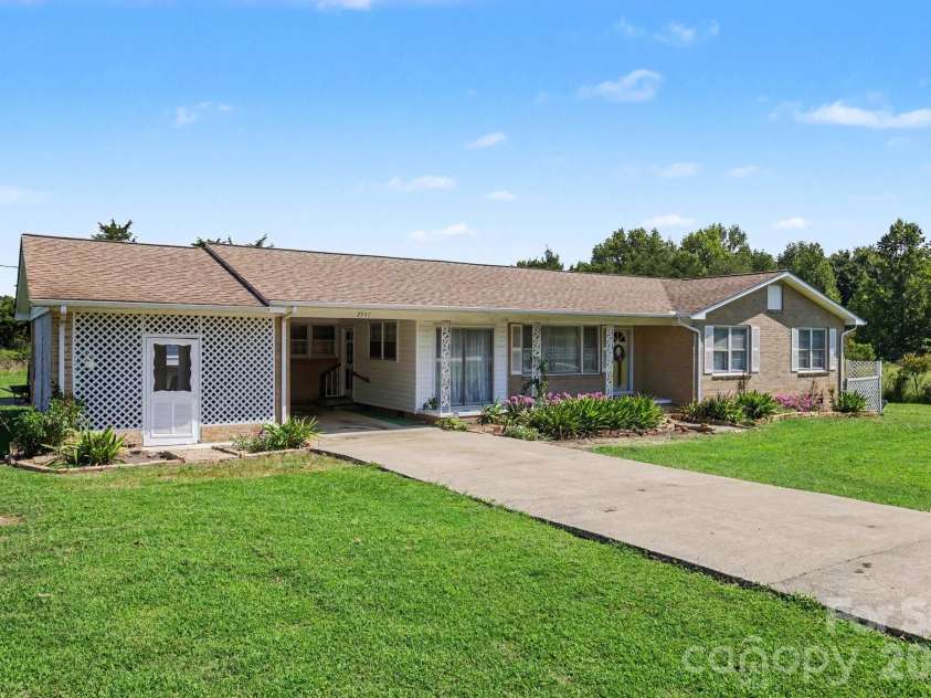 2997 Flat Creek Road, Lancaster, SC 29720.  MLS# CAR4415860, YatesRealty ID 45691. 