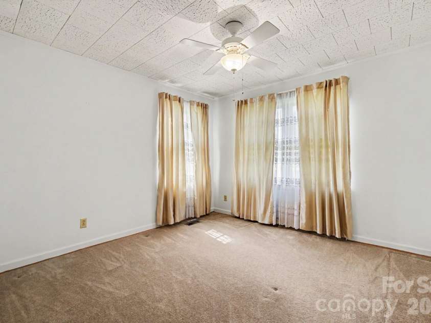 2997 Flat Creek Road, Lancaster, SC 29720.  MLS# CAR4415860, YatesRealty ID 45691. 