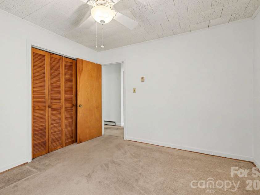 2997 Flat Creek Road, Lancaster, SC 29720.  MLS# CAR4415860, YatesRealty ID 45691. 