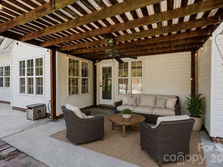 7877 Sedgebrook Drive, Stanley, NC 28164.  MLS# CAR4415944, YatesRealty ID 45692. 