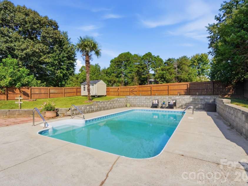 7877 Sedgebrook Drive, Stanley, NC 28164.  MLS# CAR4415944, YatesRealty ID 45692. 