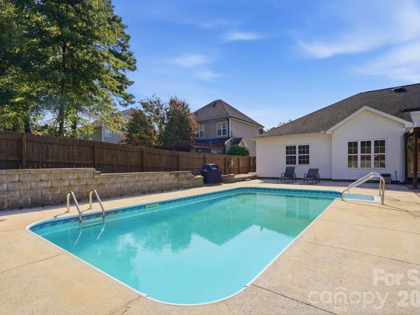 7877 Sedgebrook Drive, Stanley, NC 28164.  MLS# CAR4415944, YatesRealty ID 45692. 