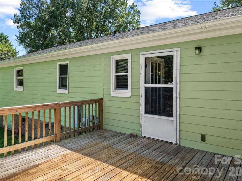 517 Elm Street, Locust, NC 28097.  MLS# CAR4416638, YatesRealty ID 45693. 