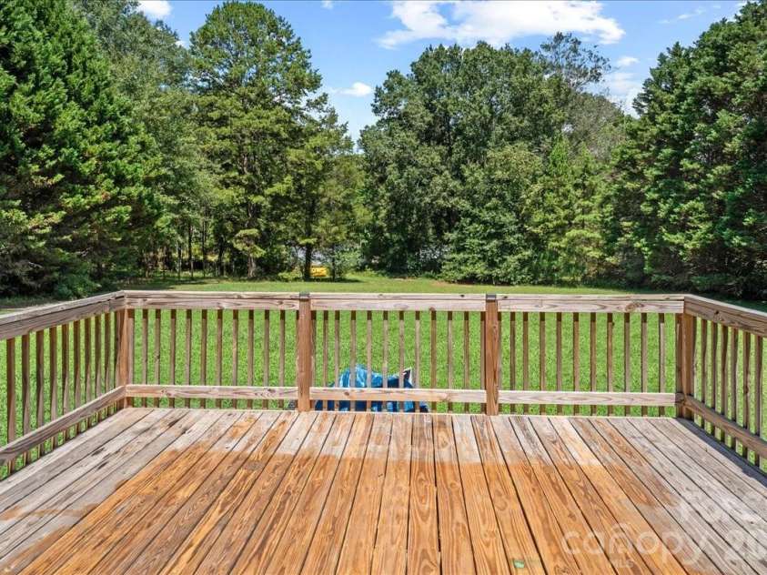 517 Elm Street, Locust, NC 28097.  MLS# CAR4416638, YatesRealty ID 45693. 
