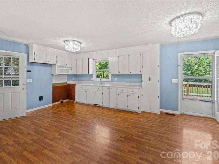 517 Elm Street, Locust, NC 28097.  MLS# CAR4416638, YatesRealty ID 45693. 