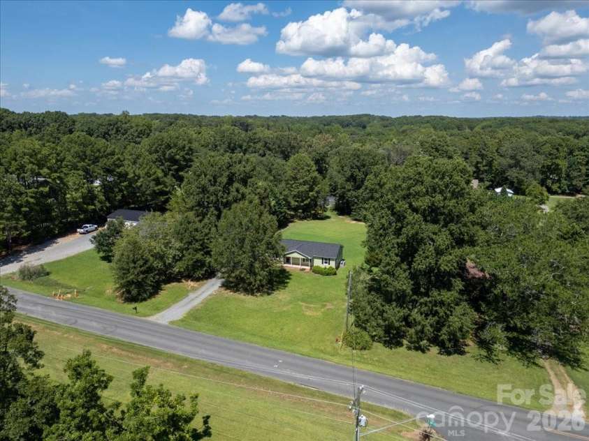 517 Elm Street, Locust, NC 28097.  MLS# CAR4416638, YatesRealty ID 45693. 
