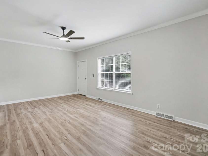 303 Hardin Circle, Grover, NC 28073.  MLS# CAR4414952, YatesRealty ID 45695. 