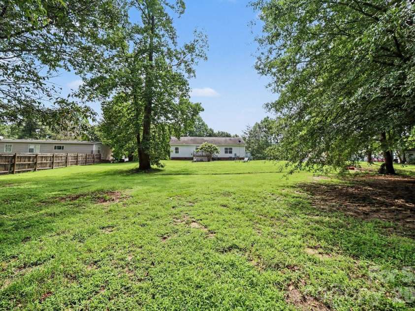 303 Hardin Circle, Grover, NC 28073.  MLS# CAR4414952, YatesRealty ID 45695. 