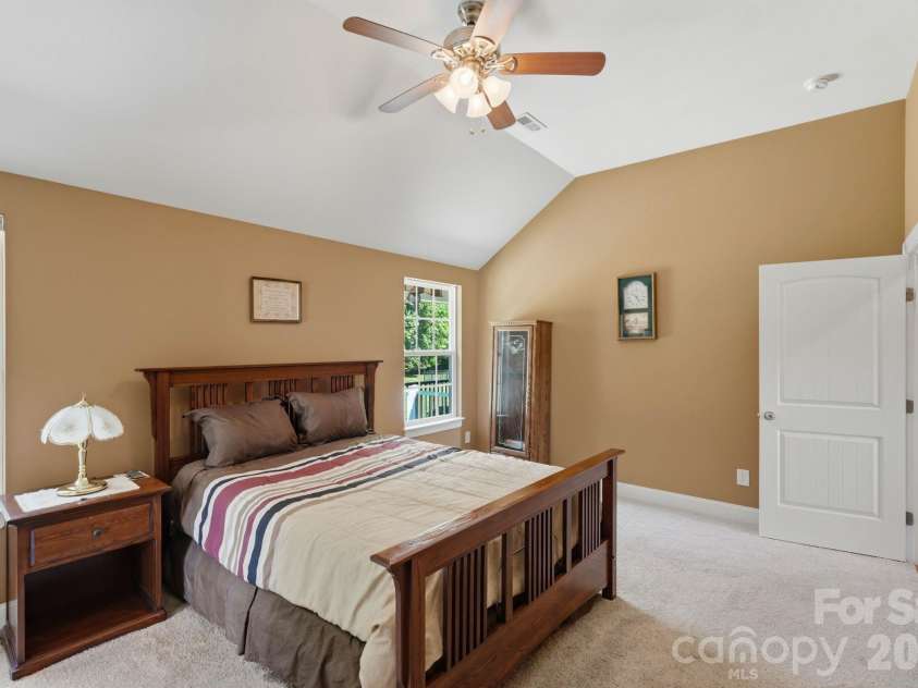 107 Vista View Place, Mooresville, NC 28117.  MLS# CAR4416778, YatesRealty ID 45699. 