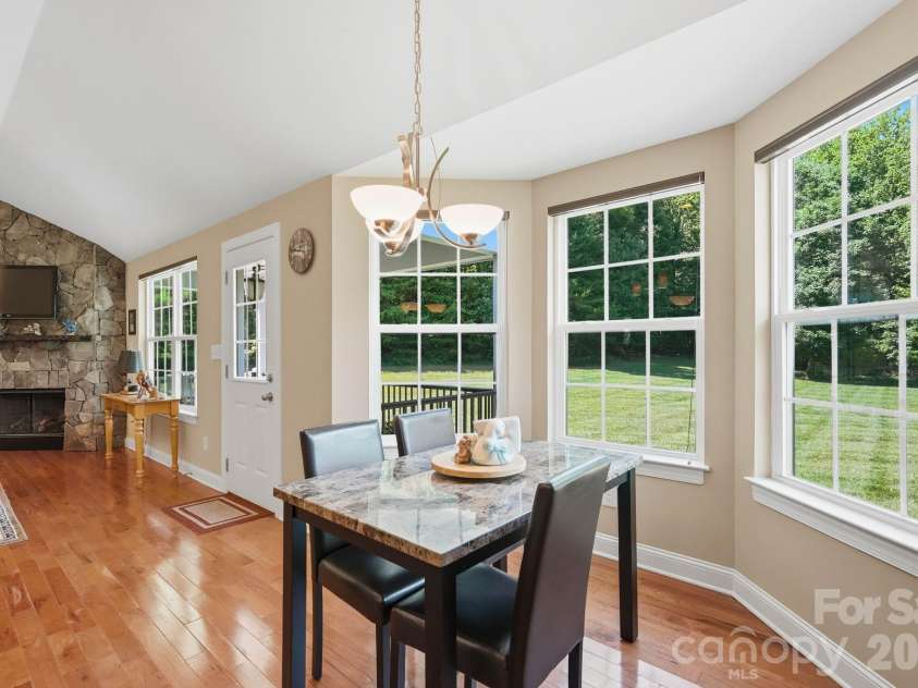 107 Vista View Place, Mooresville, NC 28117.  MLS# CAR4416778, YatesRealty ID 45699. 
