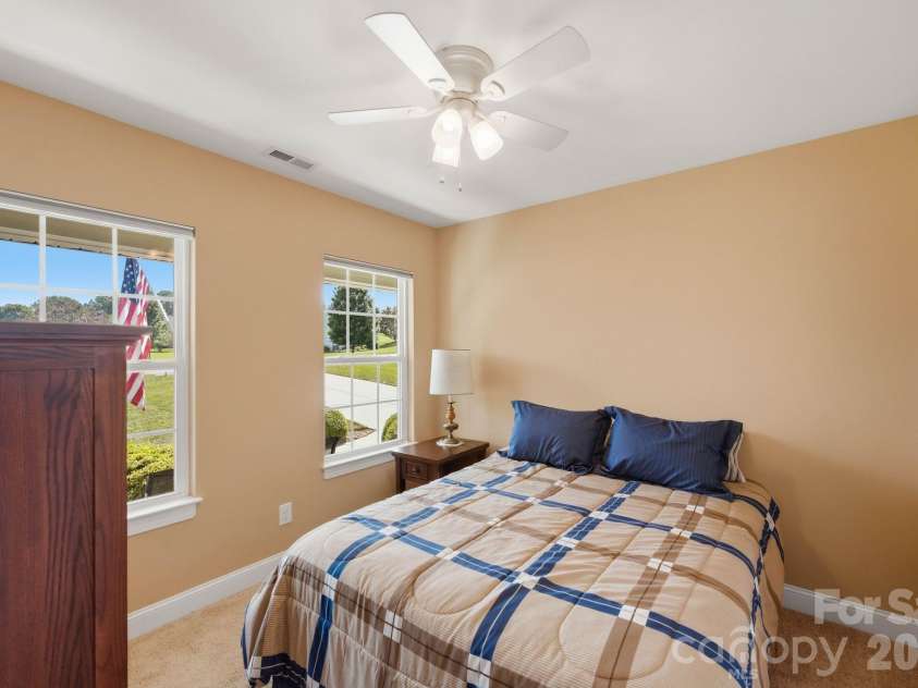 107 Vista View Place, Mooresville, NC 28117.  MLS# CAR4416778, YatesRealty ID 45699. 