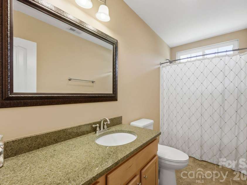 107 Vista View Place, Mooresville, NC 28117.  MLS# CAR4416778, YatesRealty ID 45699. 