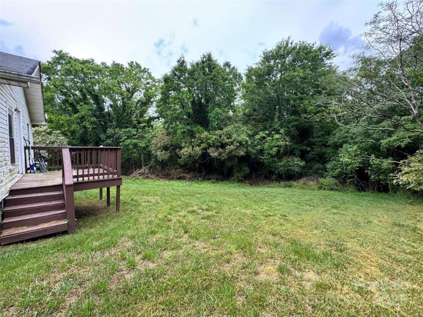 1025 Martin Luther King Jr Drive, Albemarle, NC 28001.  MLS# CAR4251604, YatesRealty ID 457. 