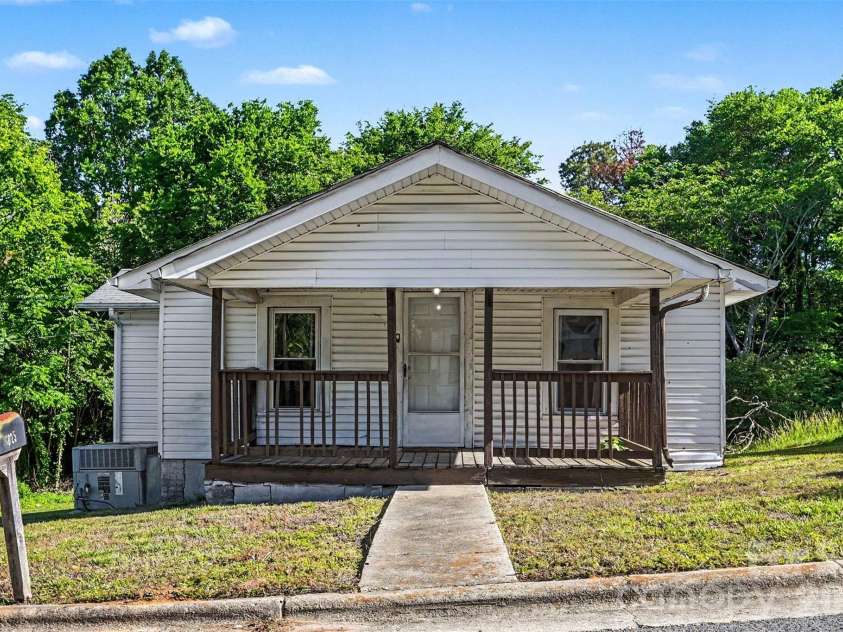 1025 Martin Luther King Jr Drive, Albemarle, NC 28001.  MLS# CAR4380740, YatesRealty ID 457. Front Exterior