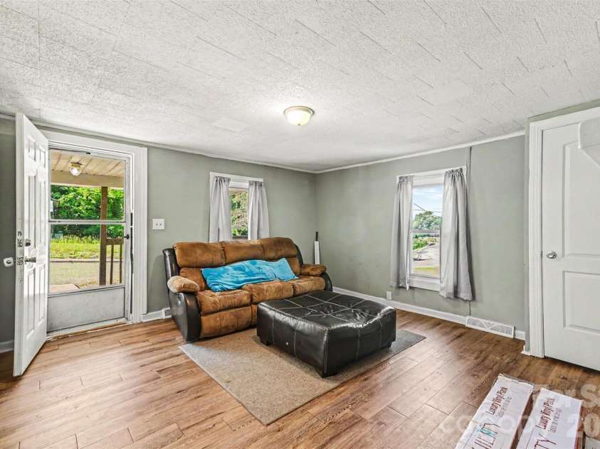 1025 Martin Luther King Jr Drive, Albemarle, NC 28001.  MLS# CAR4380740, YatesRealty ID 457. Living Room