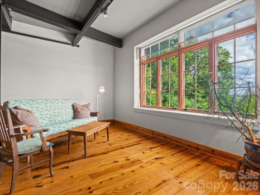 100 Coxe Avenue, Asheville, NC 28801.  MLS# CAR4307768, YatesRealty ID 4570. 